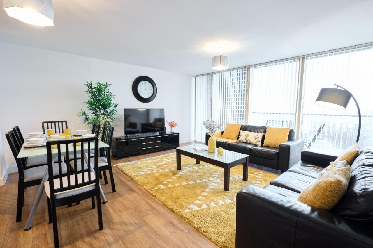 Shortstaymk Vizion Apartments, With Free Superfast Wi-Fi, Parking, Sky Sports And Movies Милтон-Кейнс Экстерьер фото