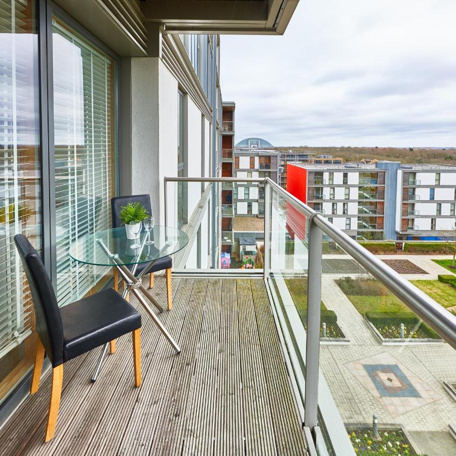 Shortstaymk Vizion Apartments, With Free Superfast Wi-Fi, Parking, Sky Sports And Movies Милтон-Кейнс Экстерьер фото